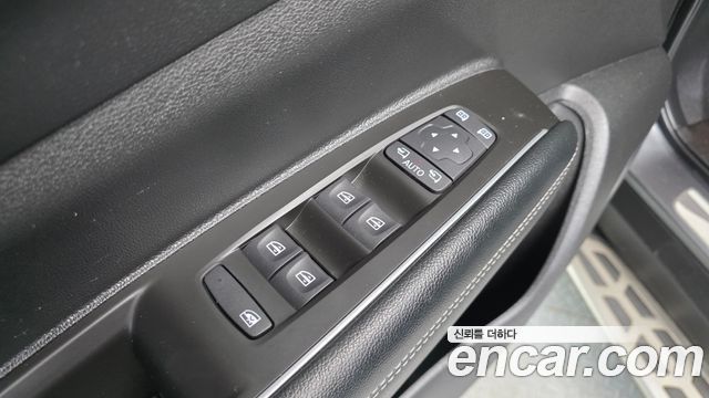 Renault Korea QM6 2.0 LPe RE Signature 2WD 2021 — фото 38