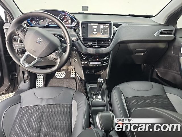 Peugeot 2008 1.6 BlueHDi Feline 2015 — фото 7