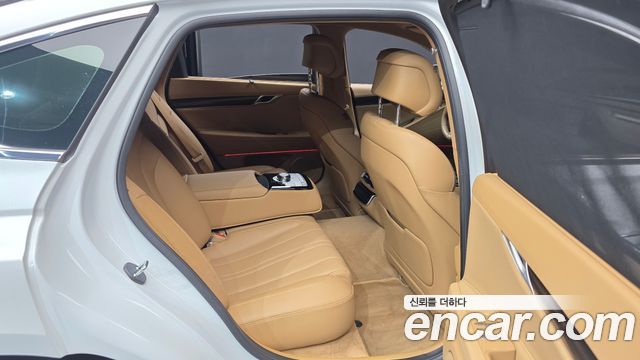 Genesis G80 (RG3) Gasoline 2.5 Turbo 2WD 2025 — фото 12