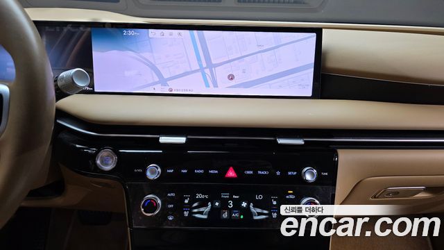 Genesis G80 (RG3) Gasoline 2.5 Turbo 2WD 2025 — фото 14