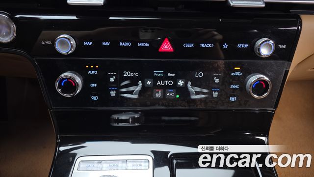 Genesis G80 (RG3) Gasoline 2.5 Turbo 2WD 2025 — фото 19