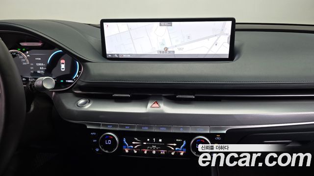 Genesis G80 (RG3) Gasoline 3.5 Turbo 2WD 2021 — фото 17