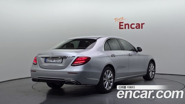 Mercedes-Benz E-Class (W213) E220d Exclusive 2019 — фото 2