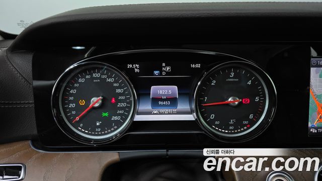 Mercedes-Benz E-Class (W213) E220d Exclusive 2019 — фото 8
