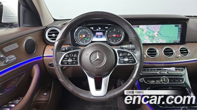 Mercedes-Benz E-Class (W213) E220d Exclusive 2019 — фото 13