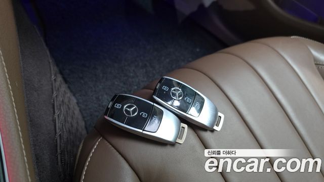 Mercedes-Benz E-Class (W213) E220d Exclusive 2019 — фото 15