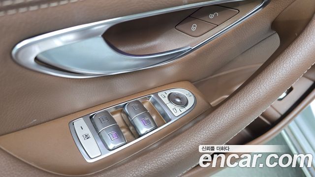 Mercedes-Benz E-Class (W213) E220d Exclusive 2019 — фото 35