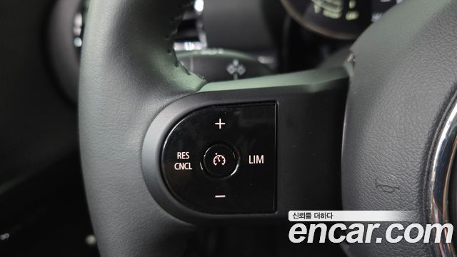 MINI Cooper Clubman Classic 2nd 2024 — фото 15