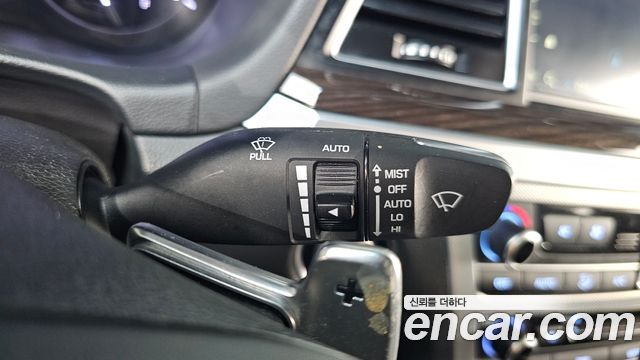 Genesis G80 3.3 GDI Luxury 2017 — фото 15