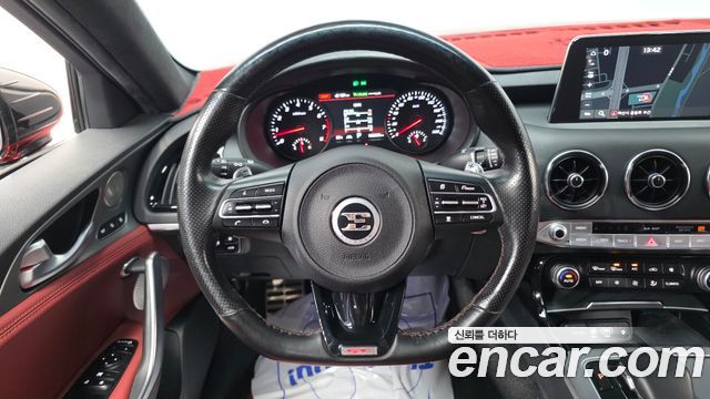 Kia Stinger 3.3 Turbo AWD GT 2020 — фото 14