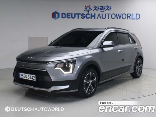Kia Niro Prestige 2026 — фото 1