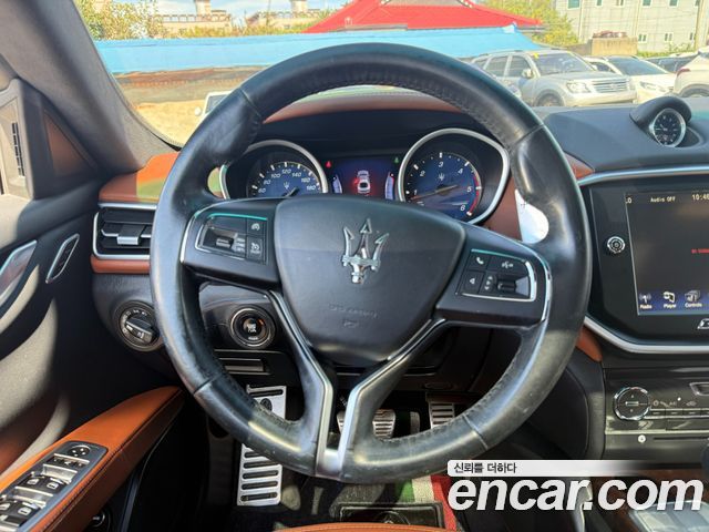 Maserati Ghibli 3.0 Diesel 3rd 2016 — фото 8