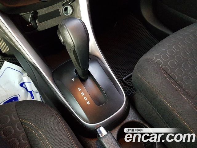 Chevrolet Trax 1.6 Diesel LS 2017 — фото 9