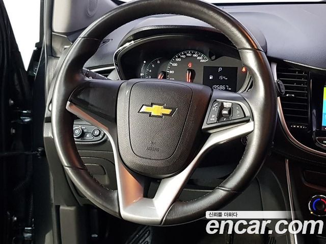Chevrolet Trax 1.6 Diesel LS 2017 — фото 22