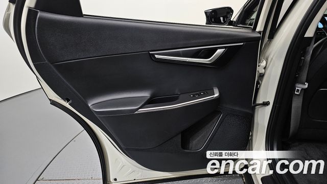 Kia EV6 Long Range Air 2022 — фото 25