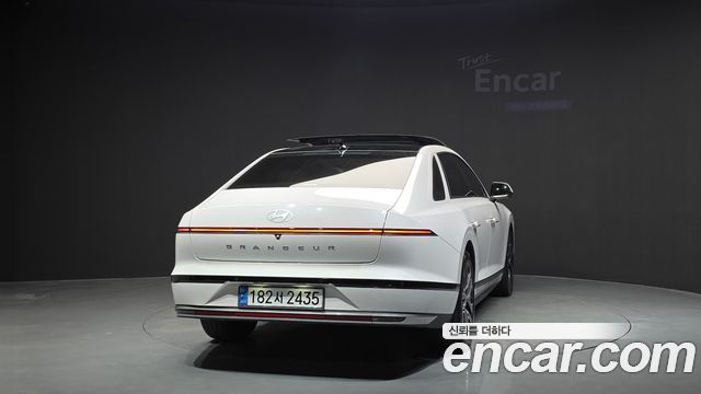 Hyundai Grandeur (GN7) 3.5 LPG 2WD Premium 2023 — фото 4