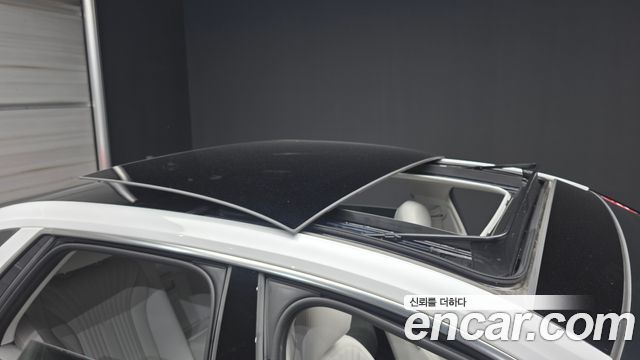 Hyundai Grandeur (GN7) 3.5 LPG 2WD Premium 2023 — фото 19
