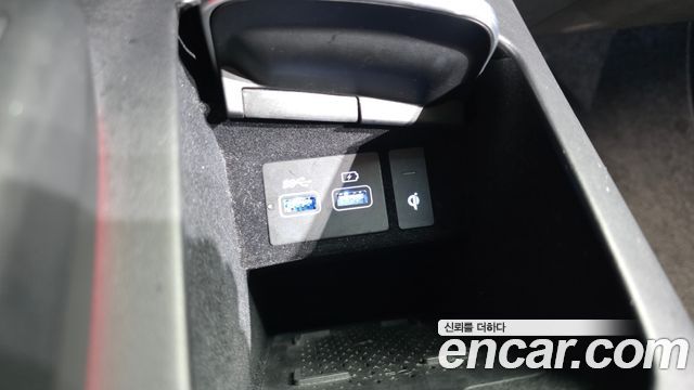 Genesis GV70 3.5T Gasoline AWD 2021 — фото 13
