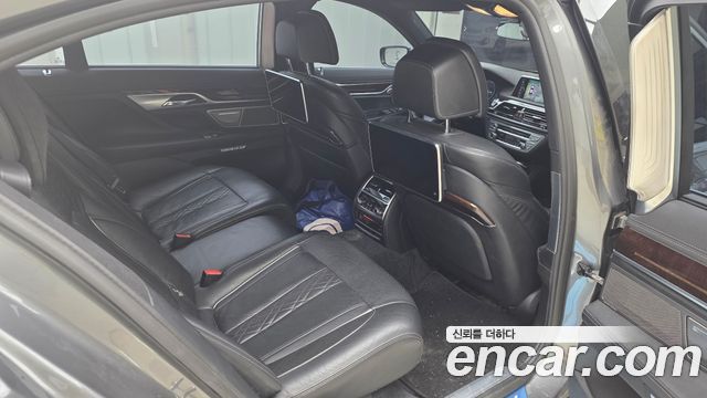BMW 7 Series (G11) 730Ld xDrive 2016 — фото 6