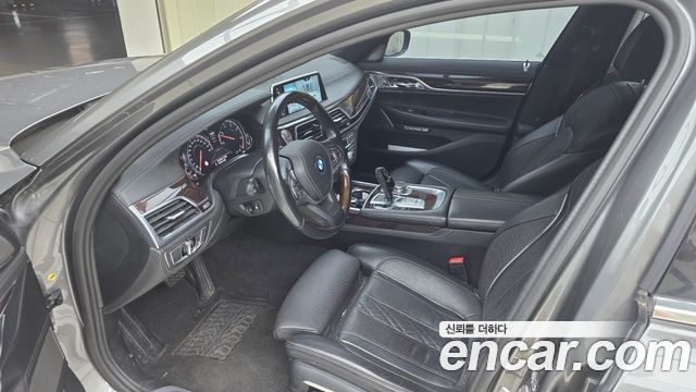 BMW 7 Series (G11) 730Ld xDrive 2016 — фото 8