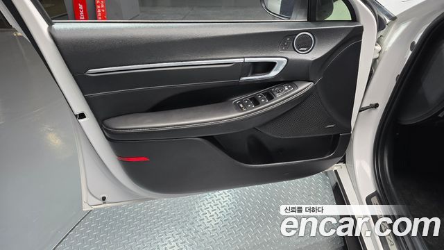 Hyundai Sonata (DN8) 2.0 LPG Inspiration 2022 — фото 24