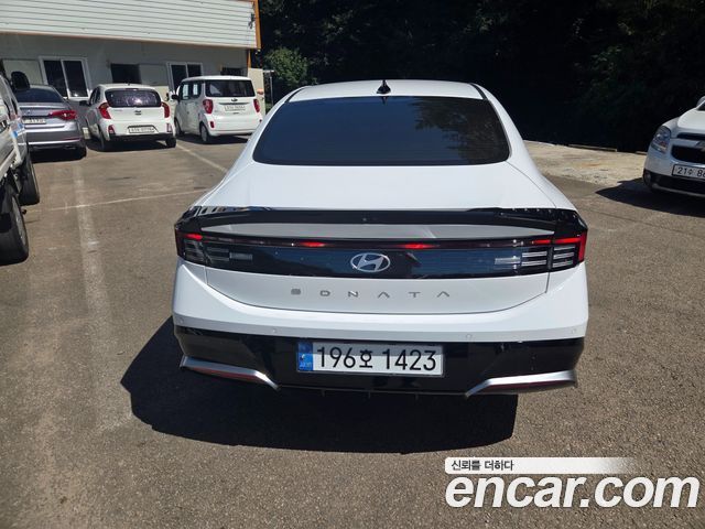 Hyundai Sonata The Edge (DN8) 2.0 Exclusive 2024 — фото 3