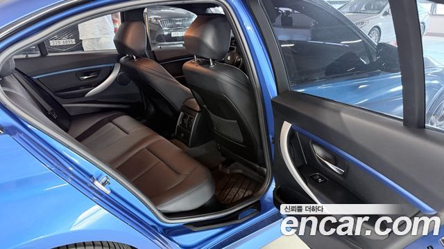 BMW 3 Series (F30) 320i M Sport 2016 — фото 7