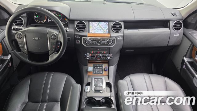 Land Rover Discovery 4 3.0 SDV6 HSE 2016 — фото 7