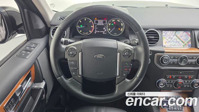 Land Rover Discovery 4 3.0 SDV6 HSE 2016 — фото 13