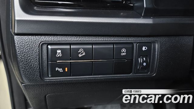 KG Mobility (SsangYong) Rexton Sports Khan Diesel 2.2 4WD Culman Noblesse 2024 — фото 18