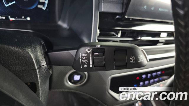 KG Mobility (SsangYong) Rexton Sports Khan Diesel 2.2 4WD Culman Noblesse 2024 — фото 19