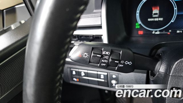 KG Mobility (SsangYong) Rexton Sports Khan Diesel 2.2 4WD Culman Noblesse 2024 — фото 28