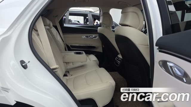 Genesis GV70 2.5T Gasoline 2WD 2025 — фото 12