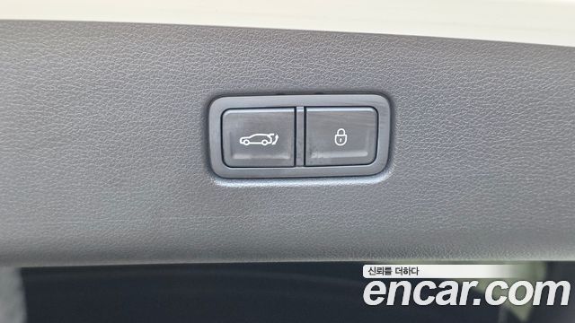Genesis GV70 2.5T Gasoline 2WD 2025 — фото 26