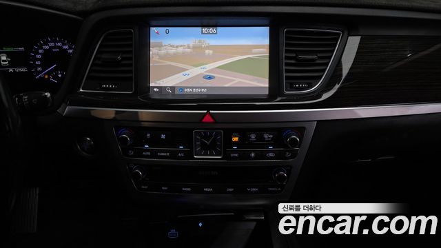 Genesis G80 3.3 GDI AWD Premium Luxury 2019 — фото 14