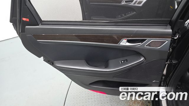 Genesis G80 3.3 GDI AWD Premium Luxury 2019 — фото 25