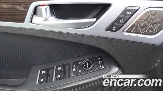 Genesis G80 3.3 GDI AWD Premium Luxury 2019 — фото 28