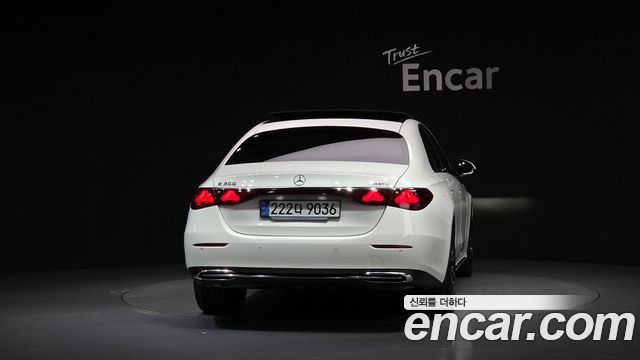 Mercedes-Benz E-Class (W214) E300 4MATIC Exclusive 2024 — фото 12