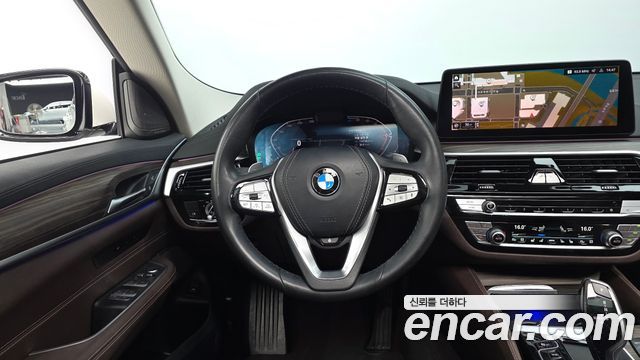 BMW 6 Series GT (G32) 620d Luxury 2022 — фото 16