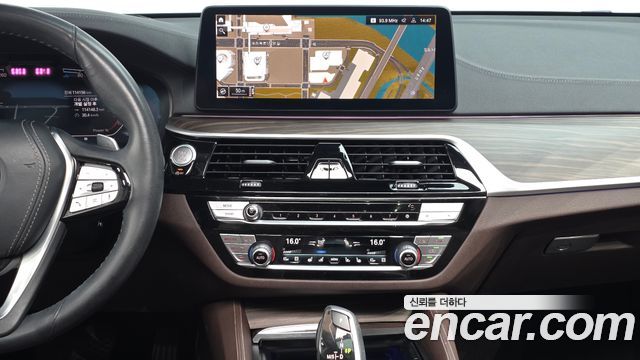 BMW 6 Series GT (G32) 620d Luxury 2022 — фото 17