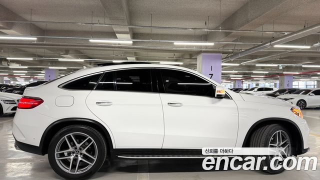 Mercedes-Benz GLE-Class (W166) GLE350 d 4MATIC Coupe 2018 — фото 9