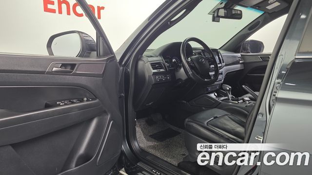 KG Mobility (SsangYong) Rexton Sports Khan Diesel 2.2 4WD Noblesse 2021 — фото 10