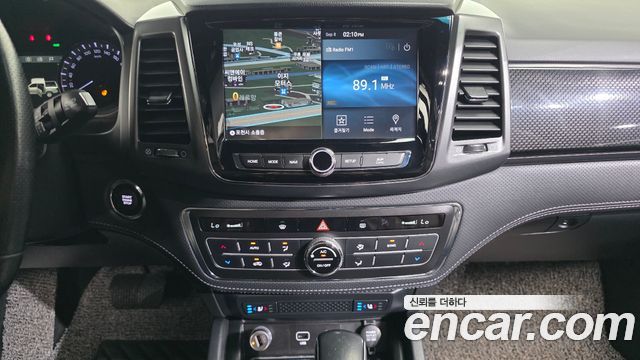 KG Mobility (SsangYong) Rexton Sports Khan Diesel 2.2 4WD Noblesse 2021 — фото 14