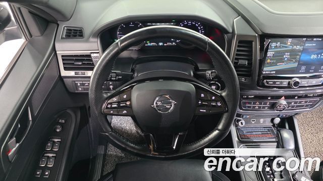 KG Mobility (SsangYong) Rexton Sports Khan Diesel 2.2 4WD Noblesse 2021 — фото 15