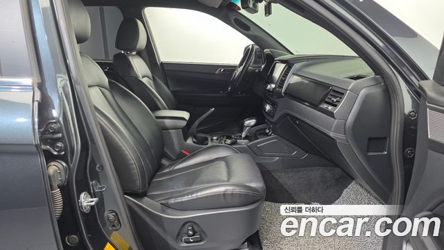 KG Mobility (SsangYong) Rexton Sports Khan Diesel 2.2 4WD Noblesse 2021 — фото 26