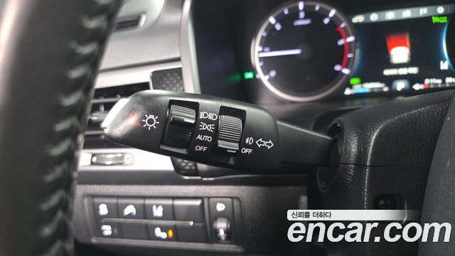 KG Mobility (SsangYong) Rexton Sports Khan Diesel 2.2 4WD Noblesse 2021 — фото 33