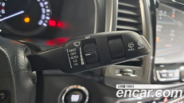 KG Mobility (SsangYong) Rexton Sports Khan Diesel 2.2 4WD Noblesse 2021 — фото 36