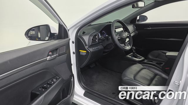 Hyundai Avante (AD) 1.6 Style 2019 — фото 11