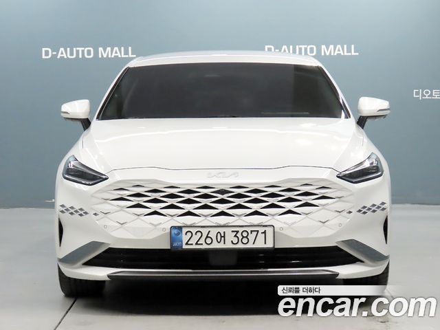 Kia K8 2.5 Gasoline 2WD Noblesse 2022 — фото 2