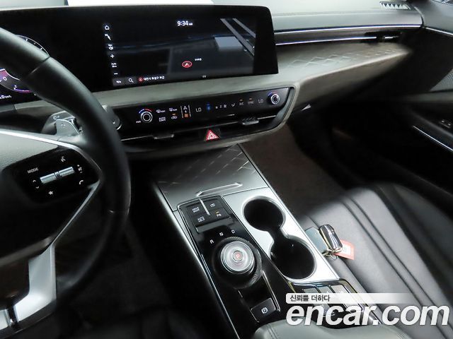 Kia K8 2.5 Gasoline 2WD Noblesse 2022 — фото 16